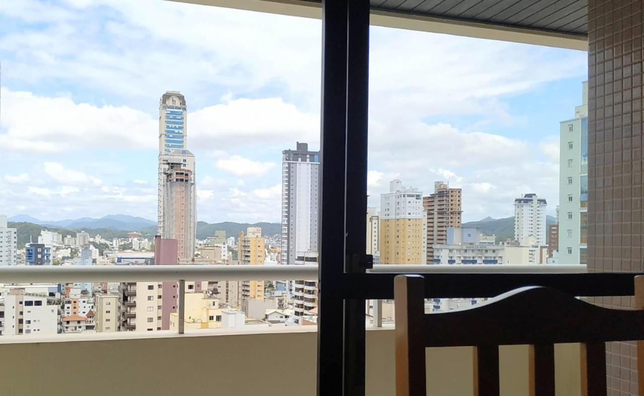 Residencial Chanel Apartment